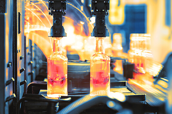 Sensores Micro-Epsilon para la industria del vidrio 