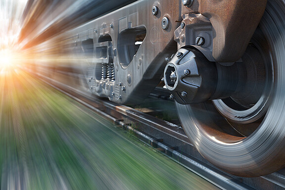 Sensores precisos de Micro-Epsilon para el transporte ferroviario 