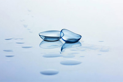 Medición de datos refractivos en lentes de contacto
